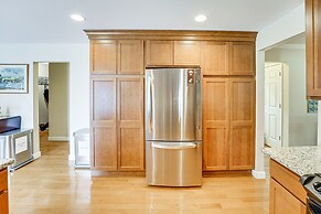 Bloomfield Retreat w/ Pool: 6 Mi to Riverside Park