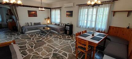 Sylvia s House at Vagia