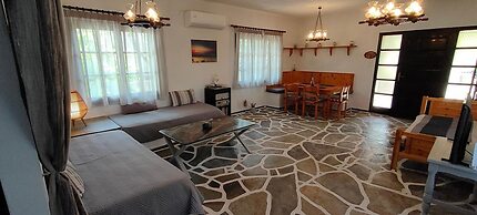 Sylvia s House at Vagia