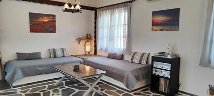 Sylvia s House at Vagia