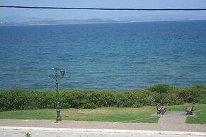 Nea Makri Beach Apartment