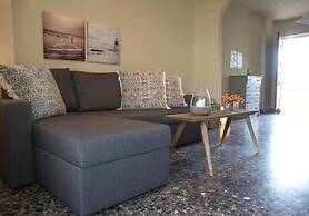Nea Makri Beach Apartment