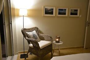 Nea Makri Beach Apartment