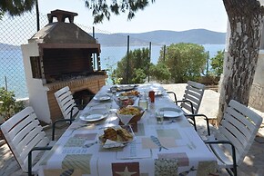 Salamis Beachfront House