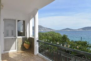 Salamis Beachfront House