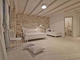 Villa Patelo With Private Pool and Jacuzzi