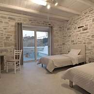 Villa Patelo With Private Pool and Jacuzzi