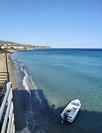 Hercules House in Tsoutsouras