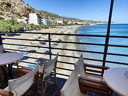 Hercules House in Tsoutsouras