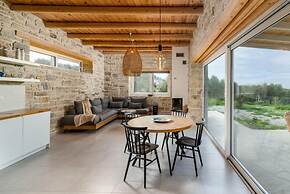 Nature Villa Yasemi Kamilari