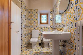 Villa Montegattoli With Panoramic Pool