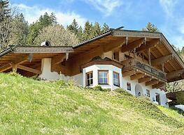 Panorama Chalet mit Sauna by BelleStay