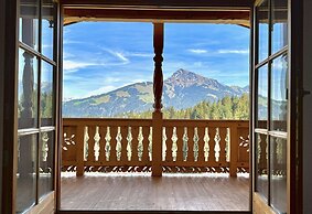 Panorama Chalet mit Sauna by BelleStay