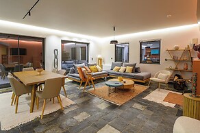 Antinea Olympian Villa