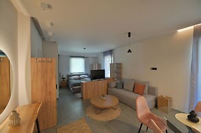 Antinea Olympian Villa