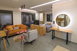 Antinea Olympian Villa