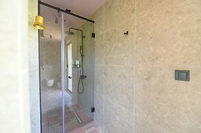 Antinea Olympian Villa