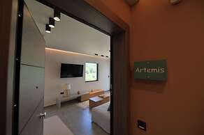 Antinea Olympian Villa