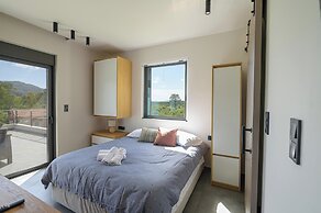 Antinea Olympian Villa