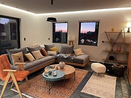 Antinea Olympian Villa