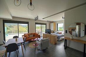 Antinea Olympian Villa