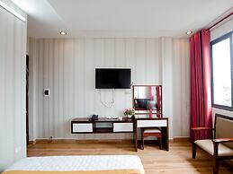 Phuong Nam Hotel Aeon Mall Long Bien