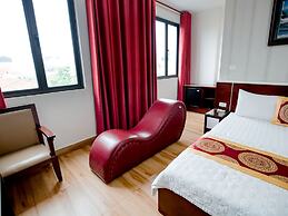 Phuong Nam Hotel Aeon Mall Long Bien