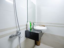 Phuong Nam Hotel Aeon Mall Long Bien