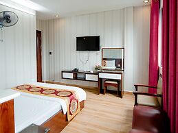 Phuong Nam Hotel Aeon Mall Long Bien