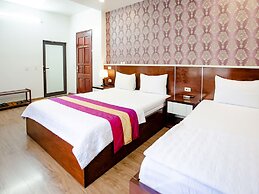 Phuong Nam Hotel Aeon Mall Long Bien