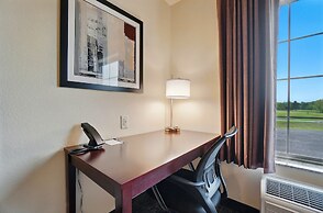 Cobblestone Hotel & Suites-RussellsPoint