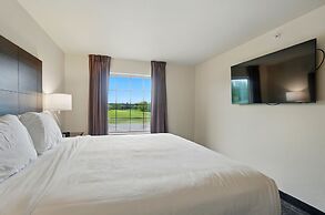 Cobblestone Hotel & Suites-RussellsPoint