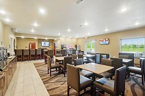 Cobblestone Hotel & Suites-RussellsPoint