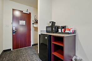 Cobblestone Hotel & Suites-RussellsPoint