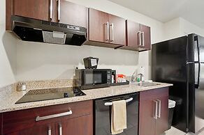 Cobblestone Hotel & Suites-RussellsPoint