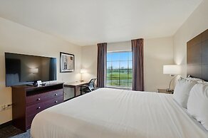 Cobblestone Hotel & Suites-RussellsPoint