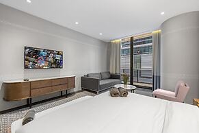 Luxury Suites in Brickell