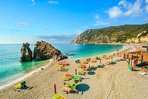 Sea Pearl Luxury Rooms