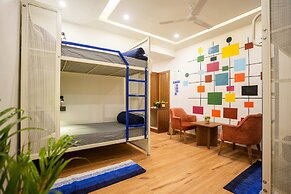 Shalom Backpackers Mussoorie