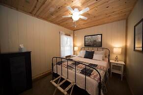 Anchor Inn Boutique Hotel