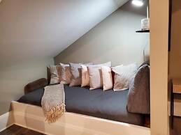 Anchor Inn Boutique Hotel