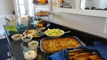 Anchor Inn Boutique Hotel