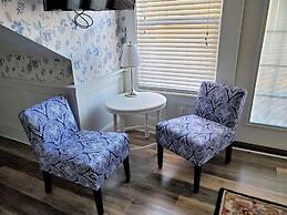 Anchor Inn Boutique Hotel