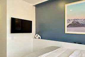 Serendipia By Wynwood House