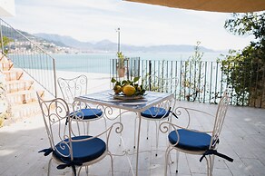Villa Celeste by Myvillacollection