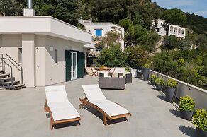 Villa Celeste by Myvillacollection