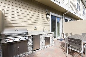 Stylish Family Villa BBQ Smv146