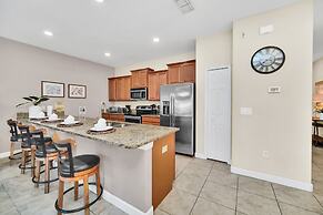 Lovely Family Home - 10min to Disney - Stl107