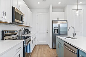 Lovely Townhome Sleeps 8 Eve101