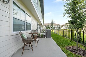 Lovely Townhome Sleeps 8 Eve101